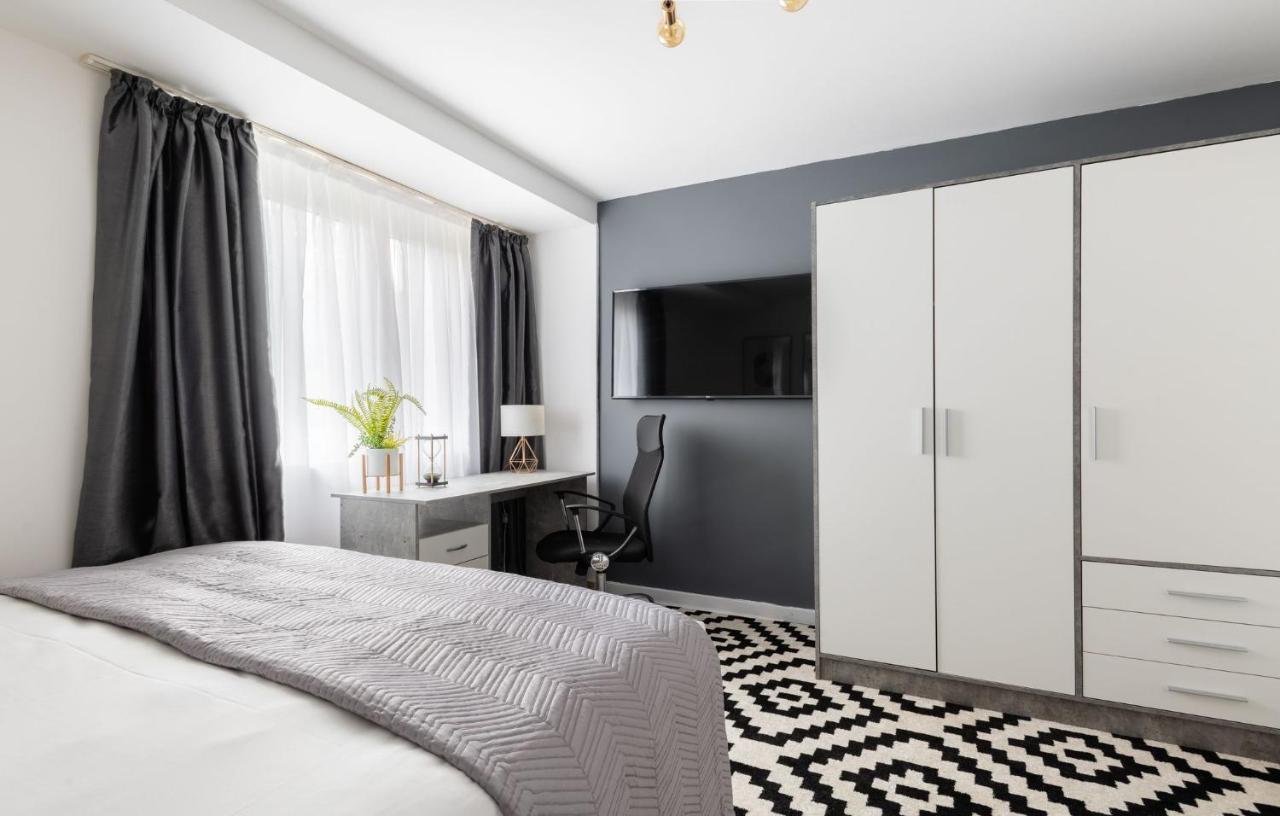 Spacious And Modern 4 Bed Apartment Next To Borough Station Лондон Екстериор снимка